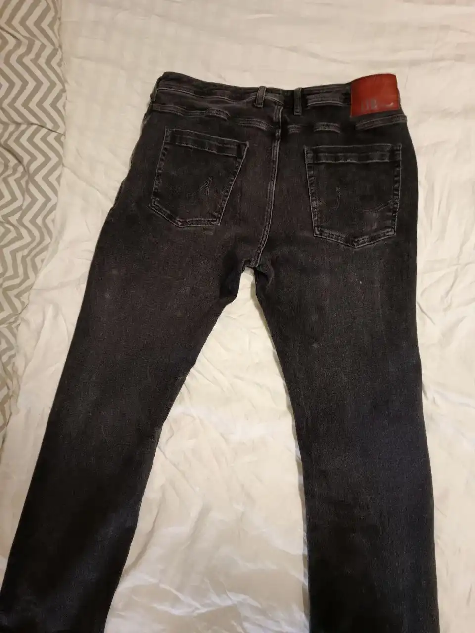 Продам мужские джинсы размер 52