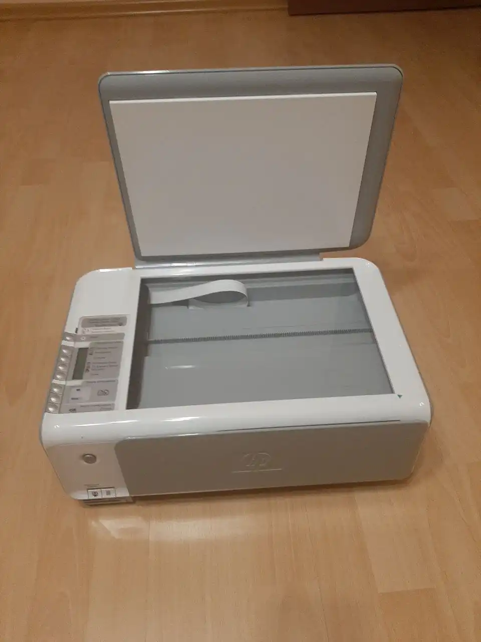 Принтер-сканер HP струйный цветной