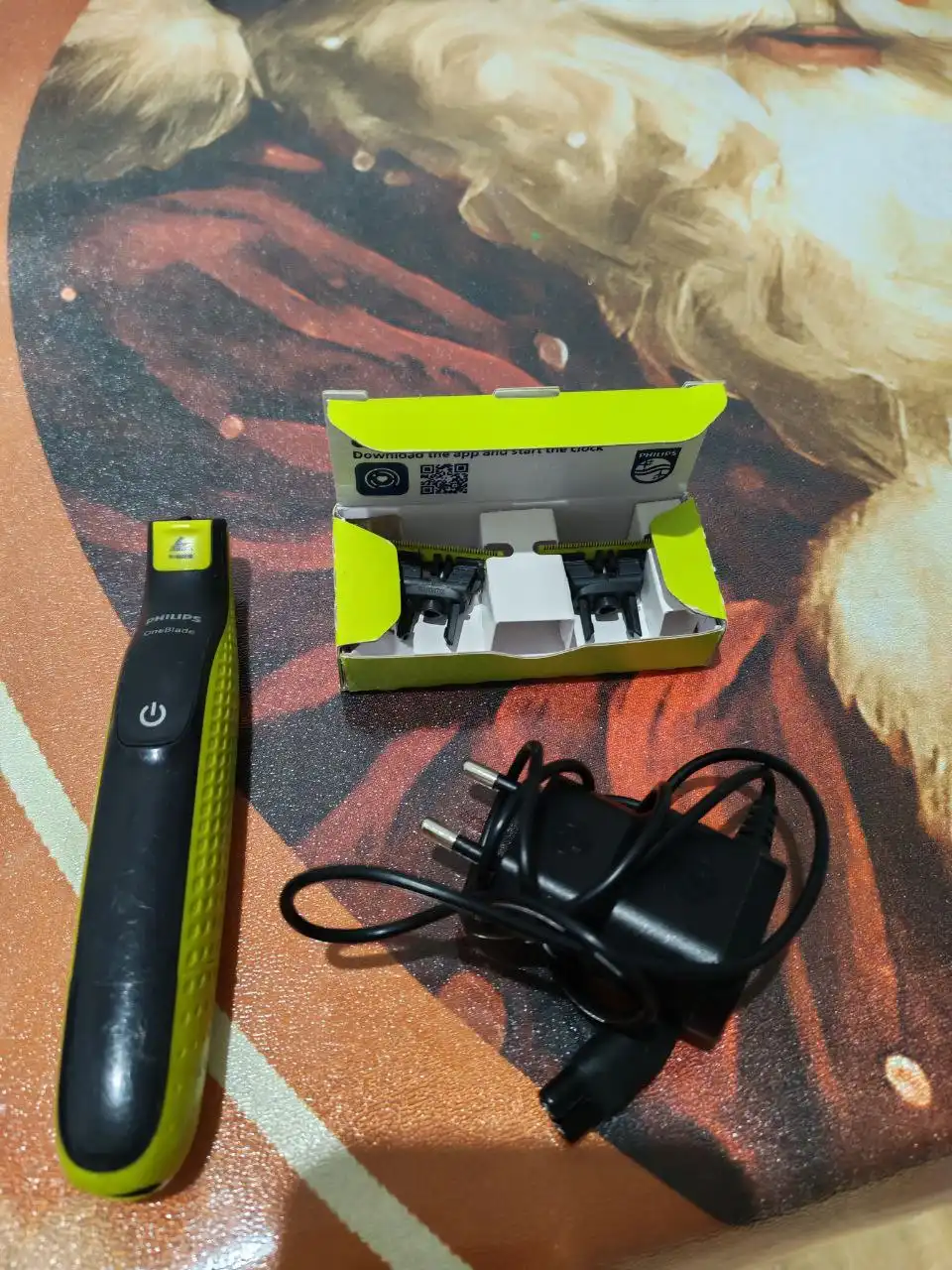 Продажа блендера Polaris и триммера Philips в Тюмени