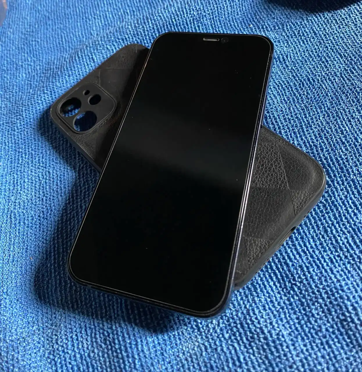 Продам iPhone 12 mini 128гб