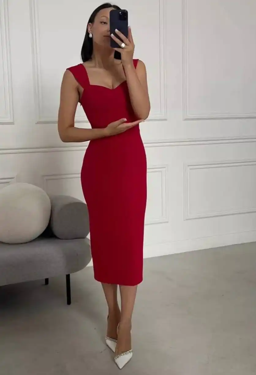 Продам платье размер 40