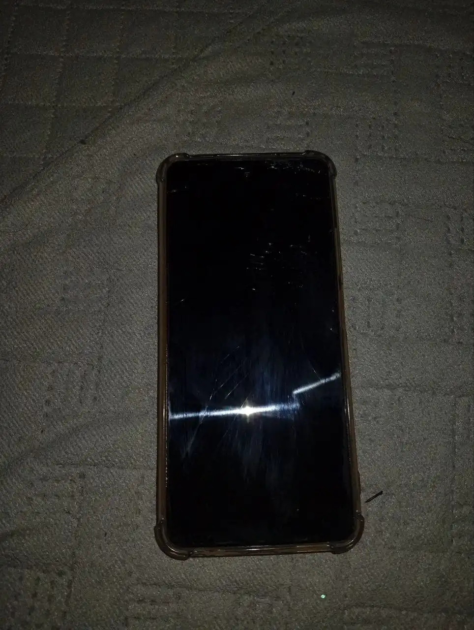 Infinix Smart 8 Pro с разбитым экраном