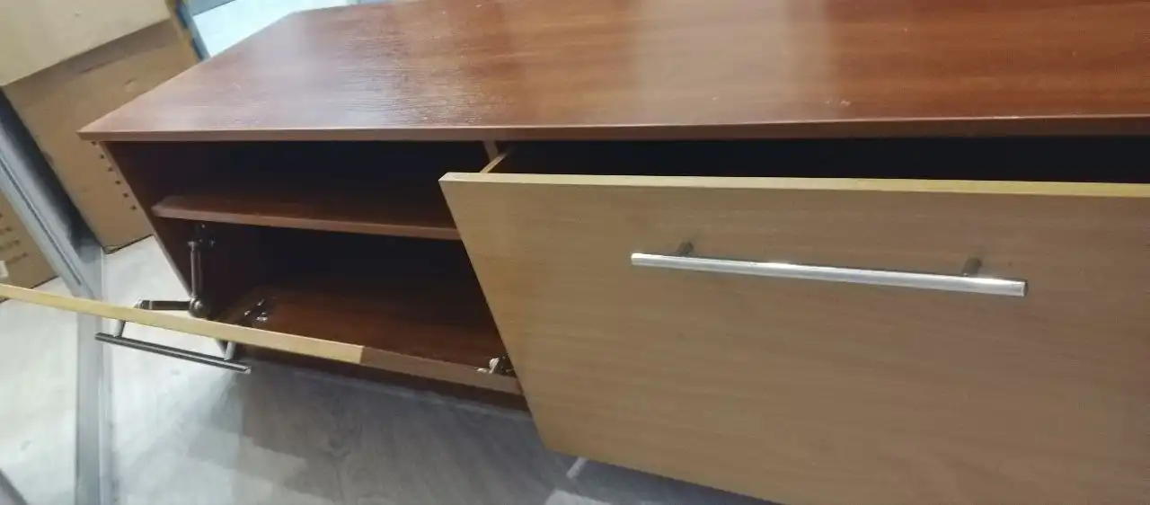 Продам тумбу в хорошем состоянии