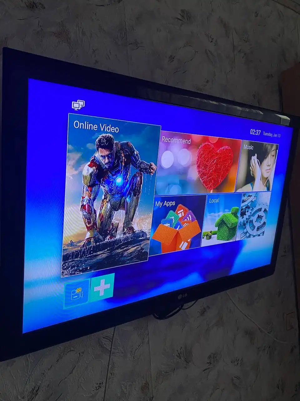 Продам телевизор 50 дюймов - Телевизоры (Электроника) в Тюмень