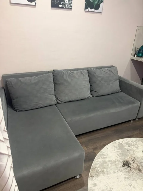 Продам угловой диван с ящиком для хранения - Холодильники в Тюмень