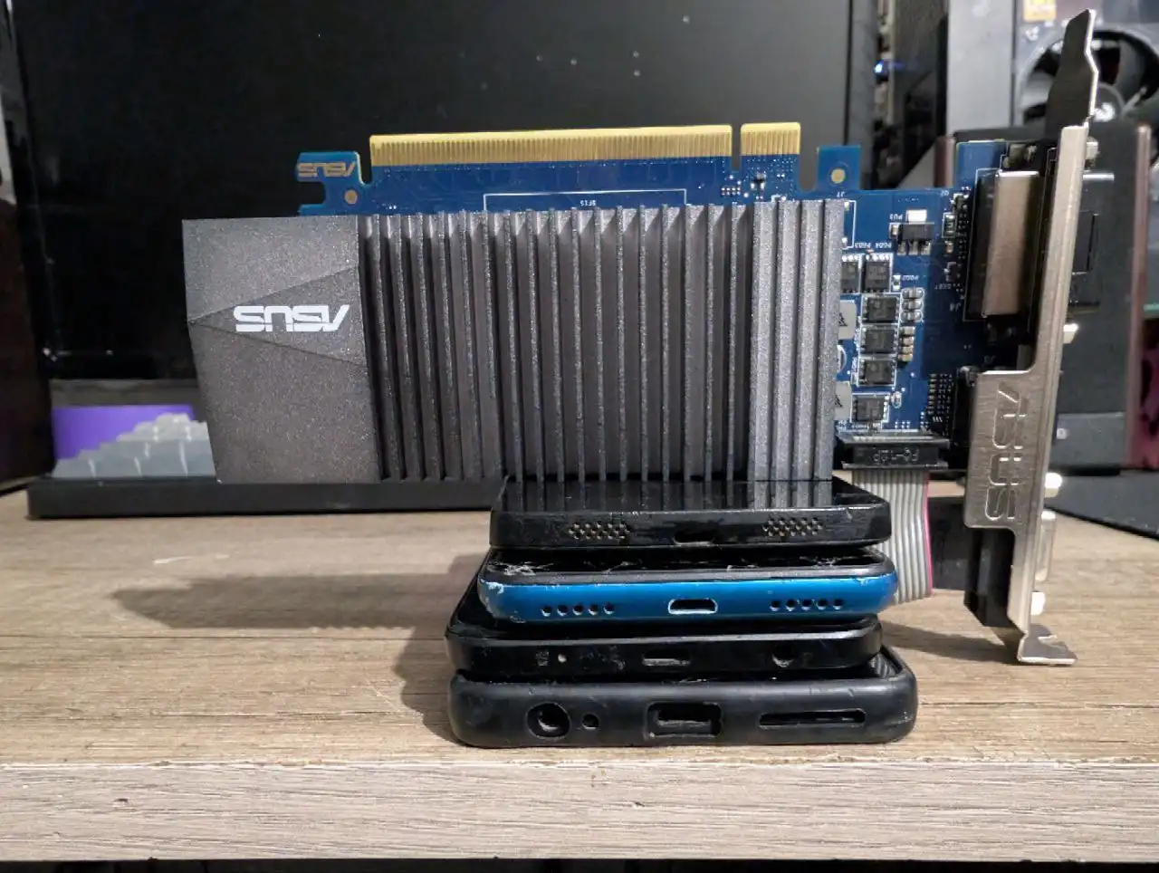 Видеокарта Nvidia GeForce GT710 2GB Asus - Комплектующие для ПК (Электроника) в Тюмень