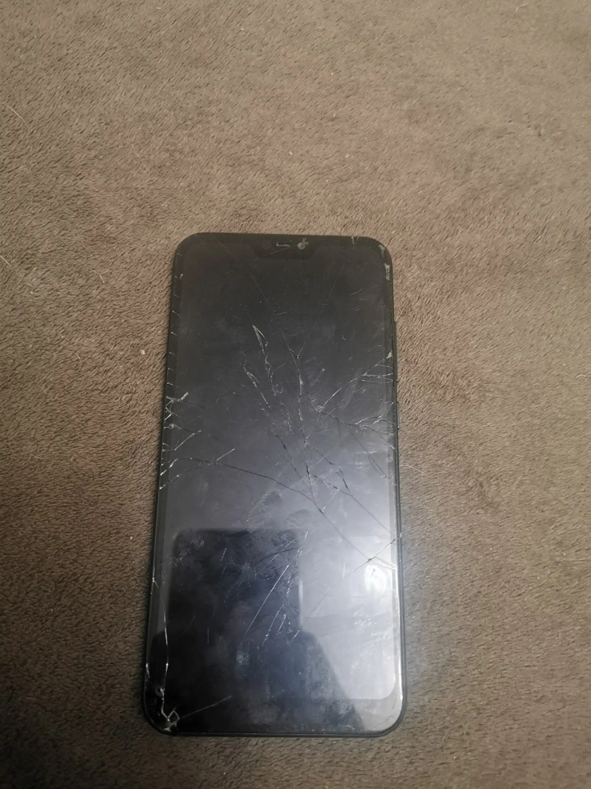 Redmi mi a2 lite с разбитым экраном - Смартфоны (Электроника) в Тюмень