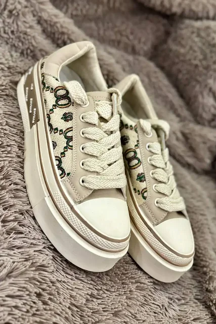 Женские кеды 39 размер (маломерят) - Обувь в Тюмень