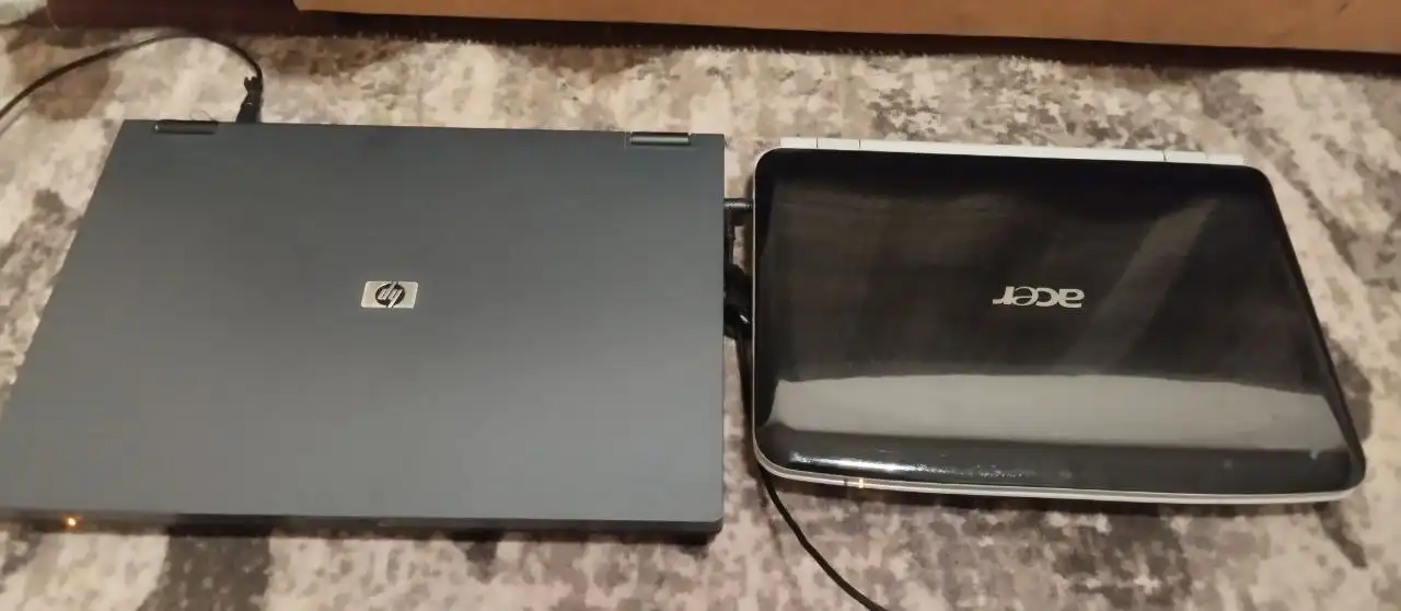 Продам два ноутбука - Ноутбуки (Электроника) в Тюмень