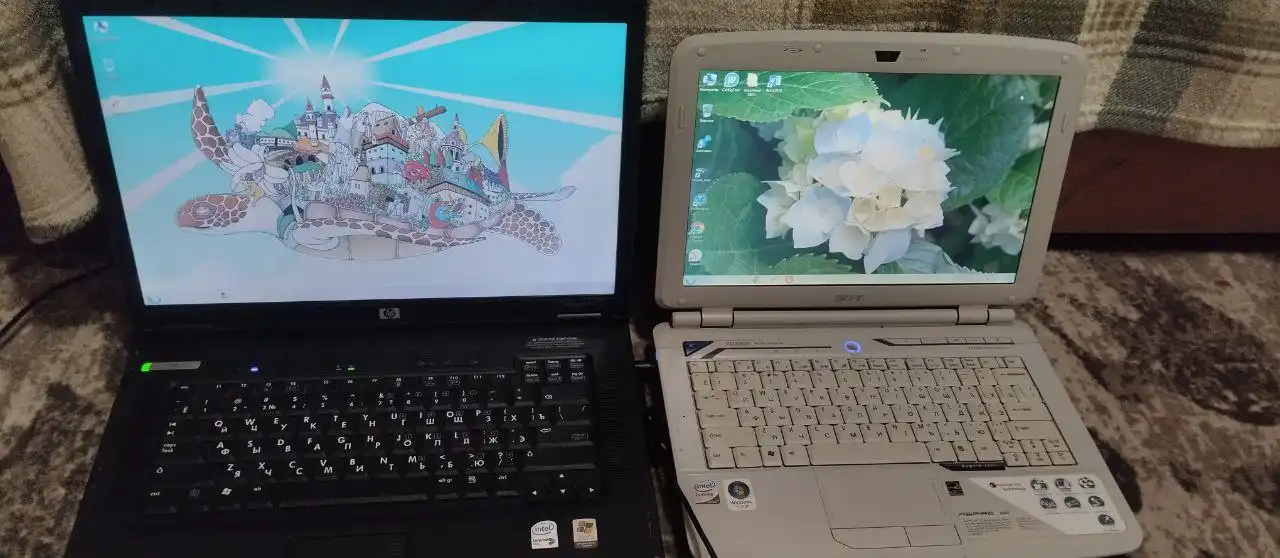 Продам два ноутбука - Ноутбуки (Электроника) в Тюмень