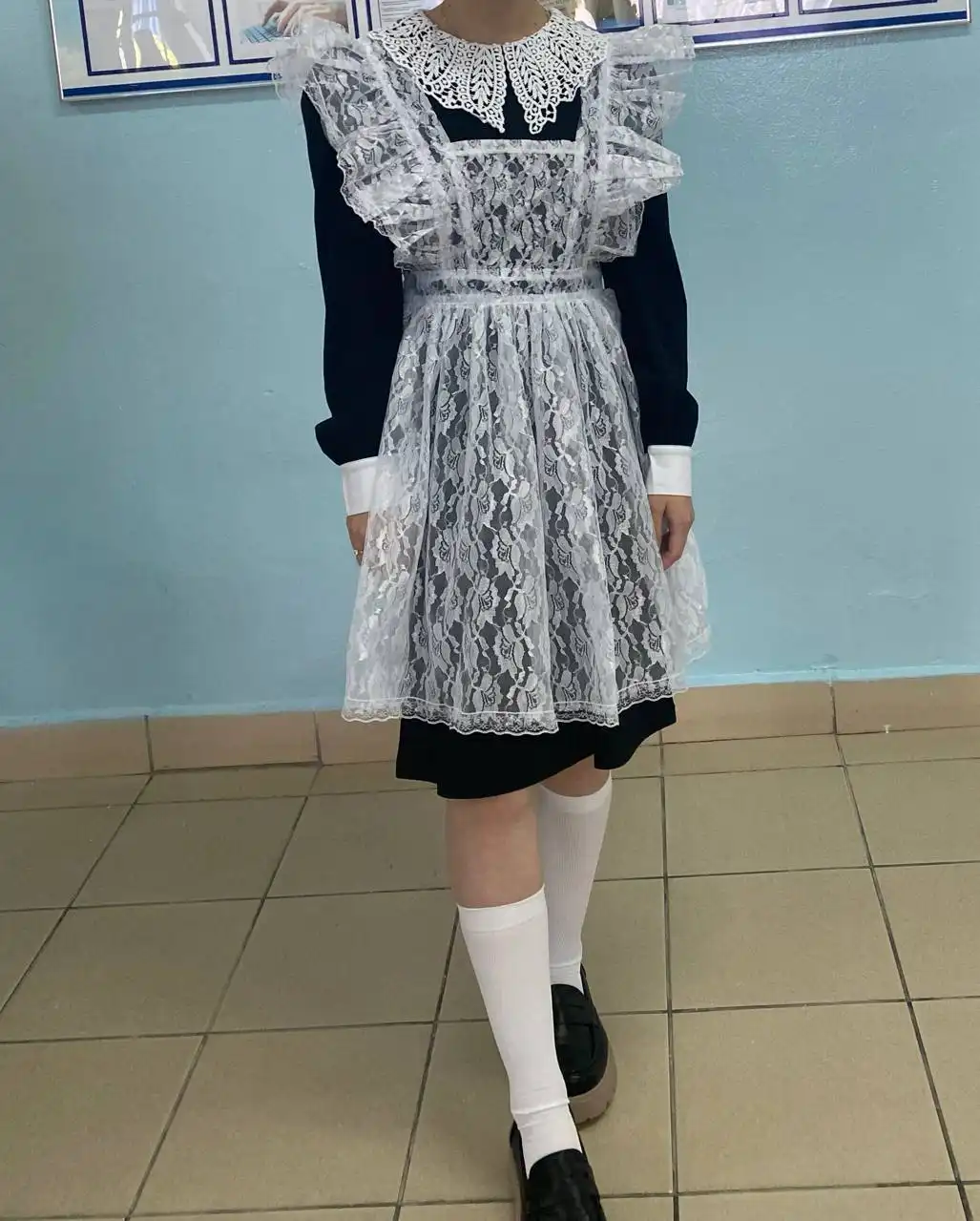 Школьное платье с фартуком, размер 44 - Одежда в Тюмень