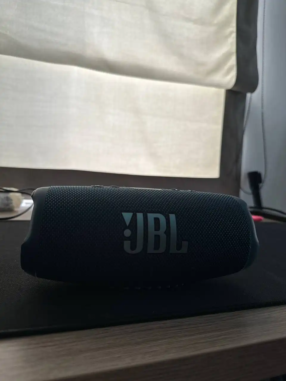 Продам оригинальную новую колонку JBL без коробки - Электроника в Тюмень