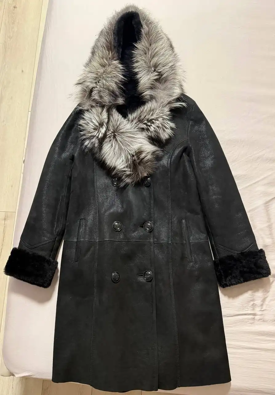 Дубленка натуральная с мехом чернобурки - Верхняя одежда (Одежда) в Тюмень
