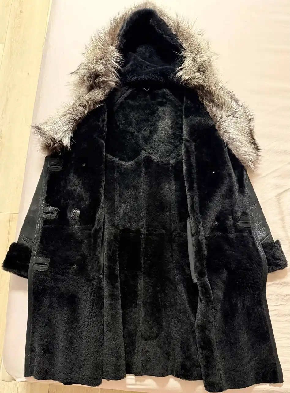 Дубленка натуральная с мехом чернобурки - Верхняя одежда (Одежда) в Тюмень