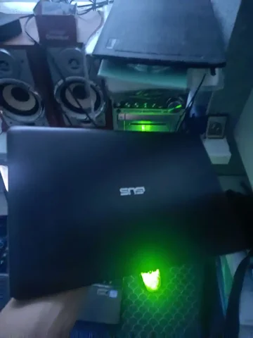 Продам неисправный ноутбук Asus с AMD A4 - частное объявление в Тюмень