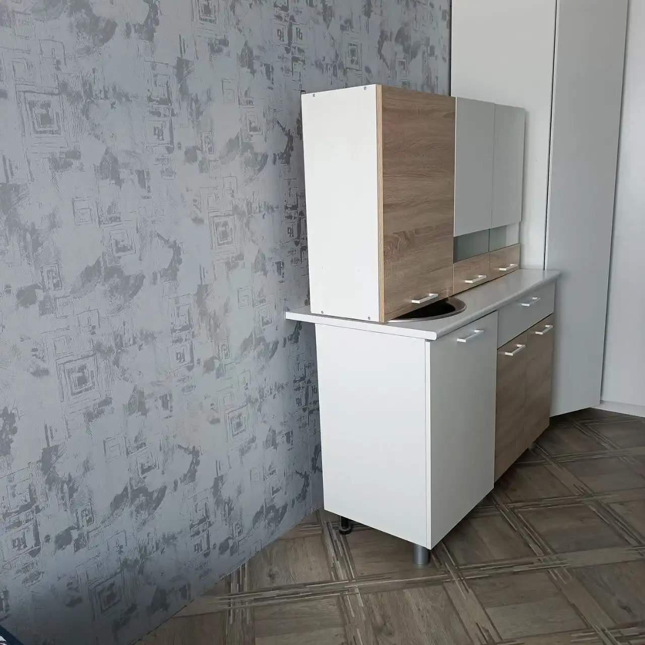 Продам б/у кухонный гарнитур - Кухня (Для дома и дачи) в Тюмень