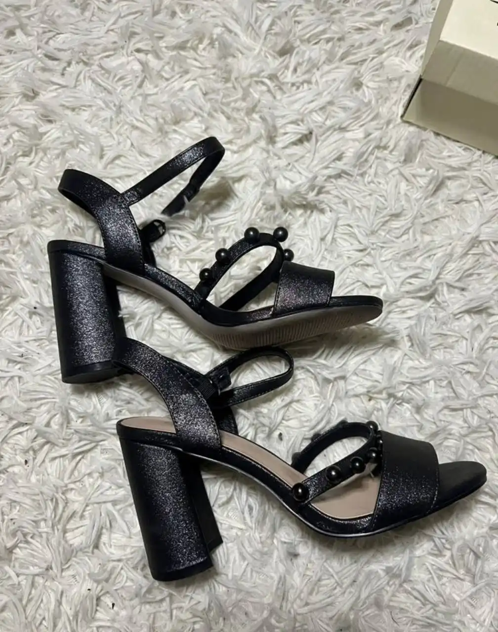 Босоножки на каблуке 9см, размер 37 - Обувь (Одежда) в Тюмень