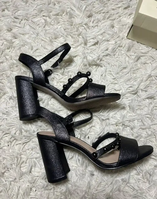 Босоножки на каблуке 9см, размер 37 - Мужская одежда и обувь в Тюмень