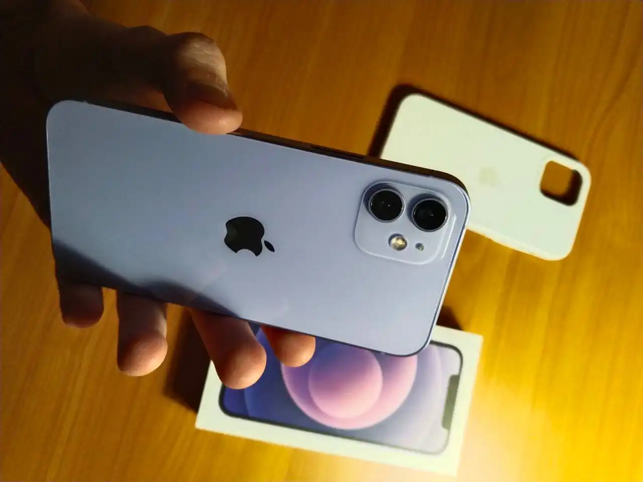 Айфон 12, 64 Gb в Тюмени - Телефоны (Электроника) в Тюмень