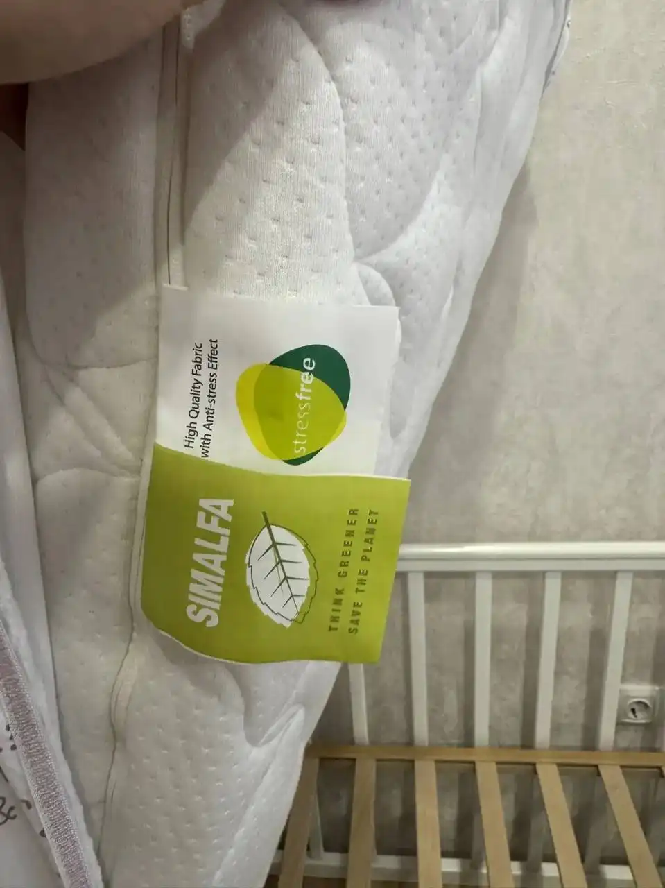 Продам кроватку с маятником и комплектом - Детская мебель (Товары для детей) в Тюмень