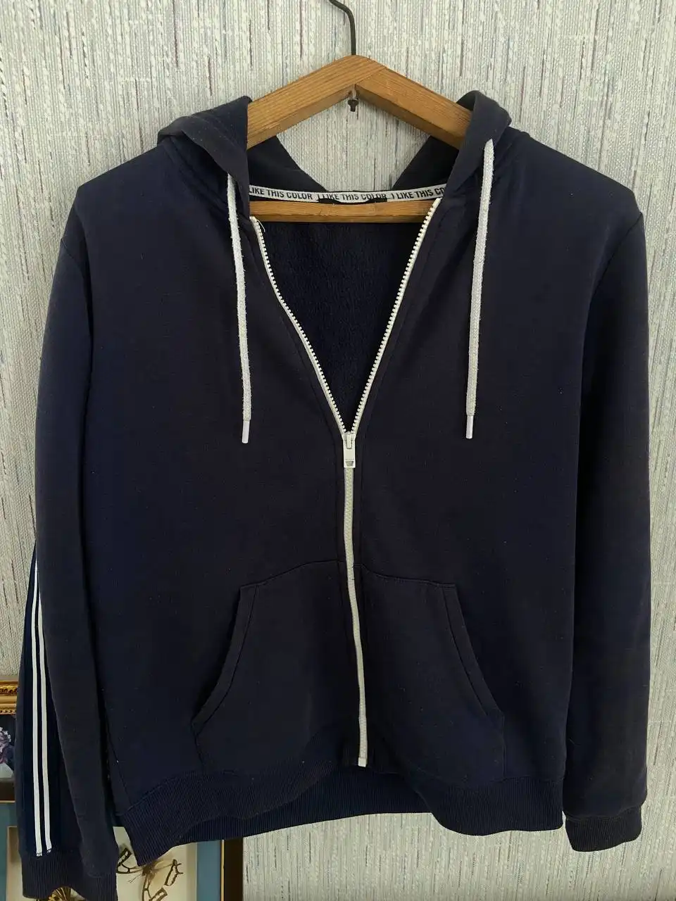 Продам вещи - Барахолка в Тюмень