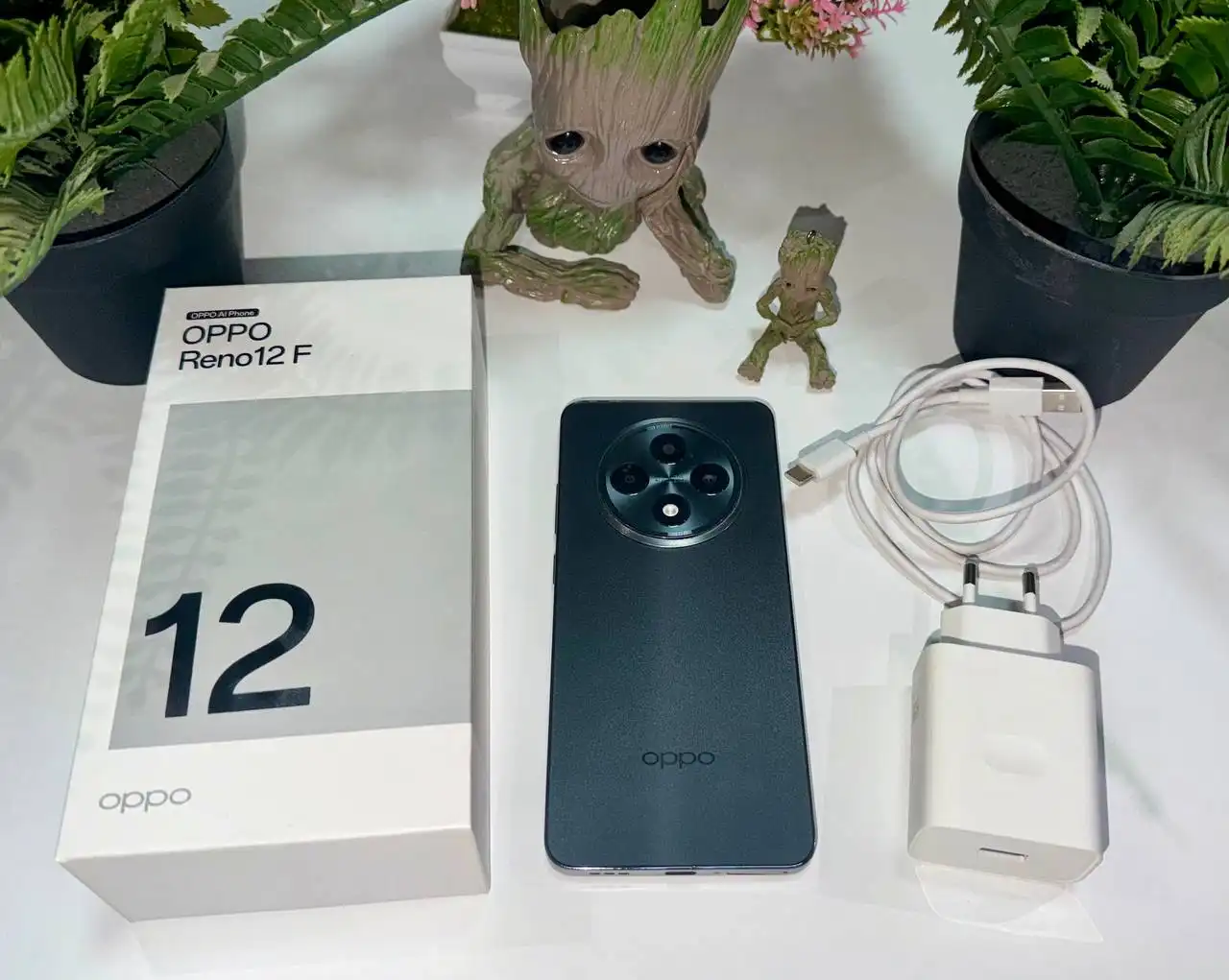 Oppo Reno 12f - телефон в идеальном состоянии - Телефоны (Электроника) в Тюмень