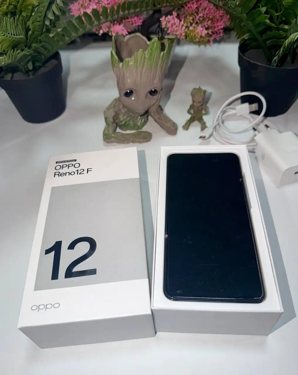 Oppo Reno 12f - телефон в идеальном состоянии - Телефоны (Электроника) в Тюмень