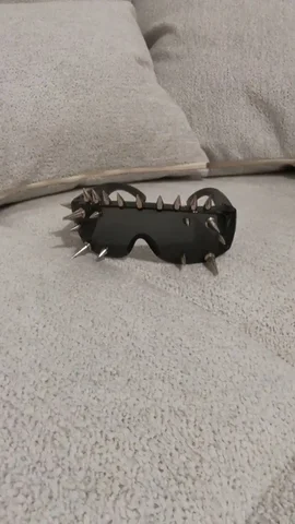 Очки с шипами как у популярного стримера - Автолюльки в Тюмень