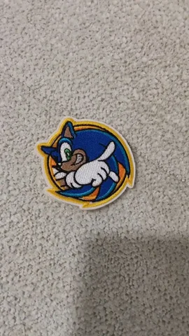 Наклейка на одежду с Соником - Автолюльки в Тюмень