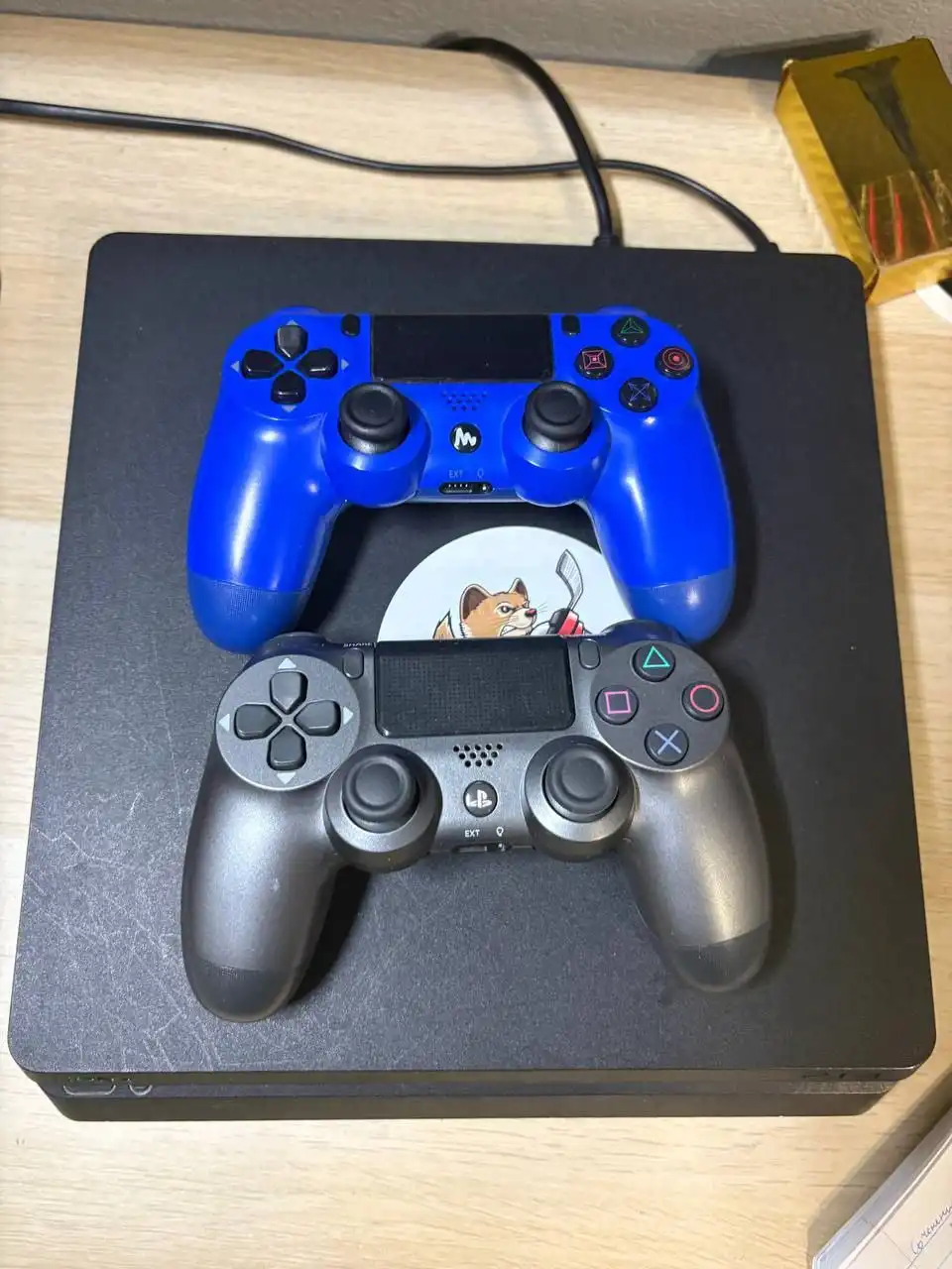 PlayStation 4 Slim 500 ГБ белый с играми - Игровые приставки (Электроника) в Тюмень