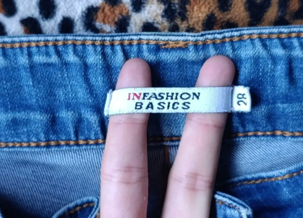 Джинсы INFASHION BASIC размер S голубые - Джинсы (Одежда) в Тюмень