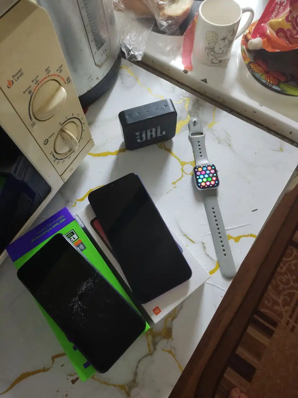 Обмен на айфон или андроид - Смартфоны (Электроника) в Тюмень