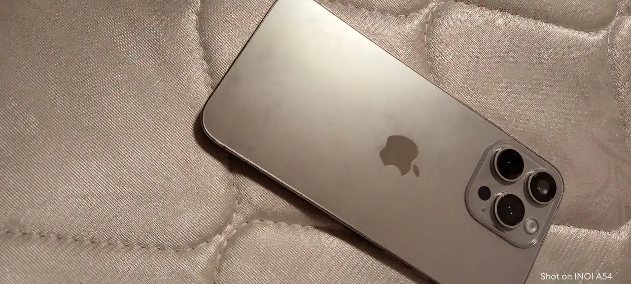 Продам iPhone 15 Pro 256 ГБ - Смартфоны (Электроника) в Тюмень