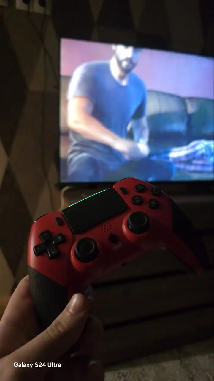 Ps4 прошитая 500 гб - Игровые консоли (Электроника) в Тюмень