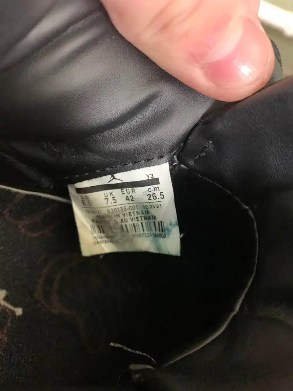 Продам кроссовки Nike Air Jordan 4 Black Cat - Обувь (Одежда) в Тюмень