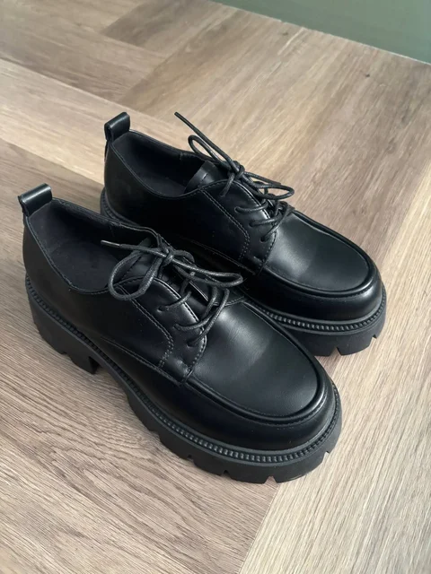 Полуботинки женские новые 37 размер - Одежда в Тюмень