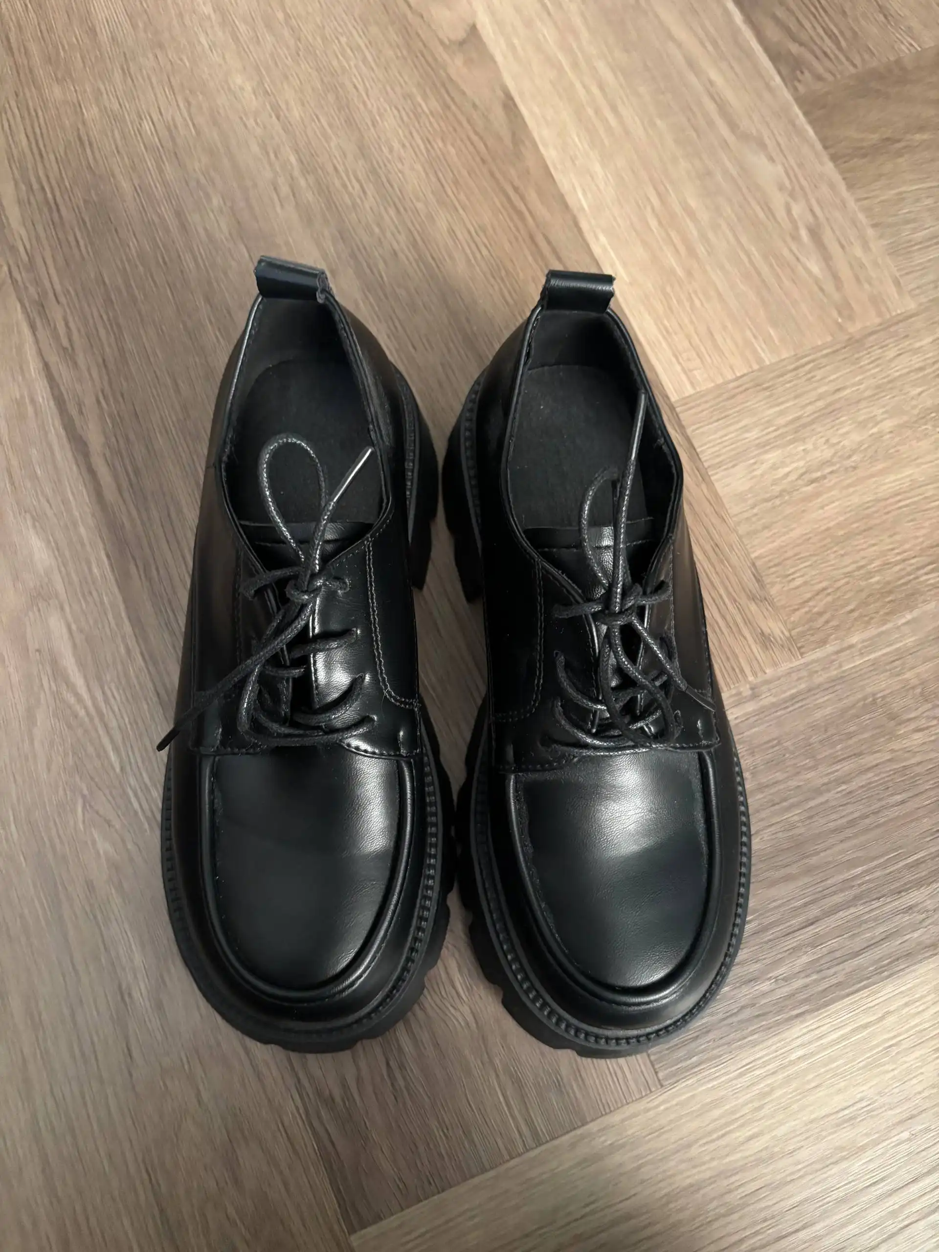 Полуботинки женские новые 37 размер - Женская обувь (Одежда) в Тюмень