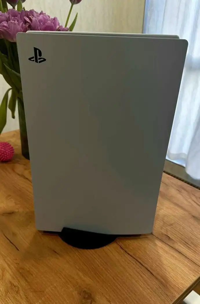 Продам PS5 в отличном состоянии - Игровые консоли (Электроника) в Тюмень
