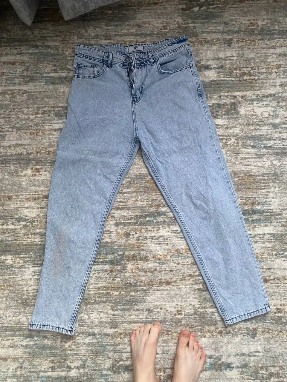 Продам джинсы мужские в Тюмени - Мужская одежда (Одежда) в Тюмень