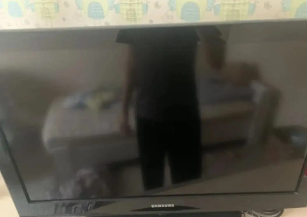 Телевизор Samsung LE32D403E2W - Телевизоры (Электроника) в Тюмень