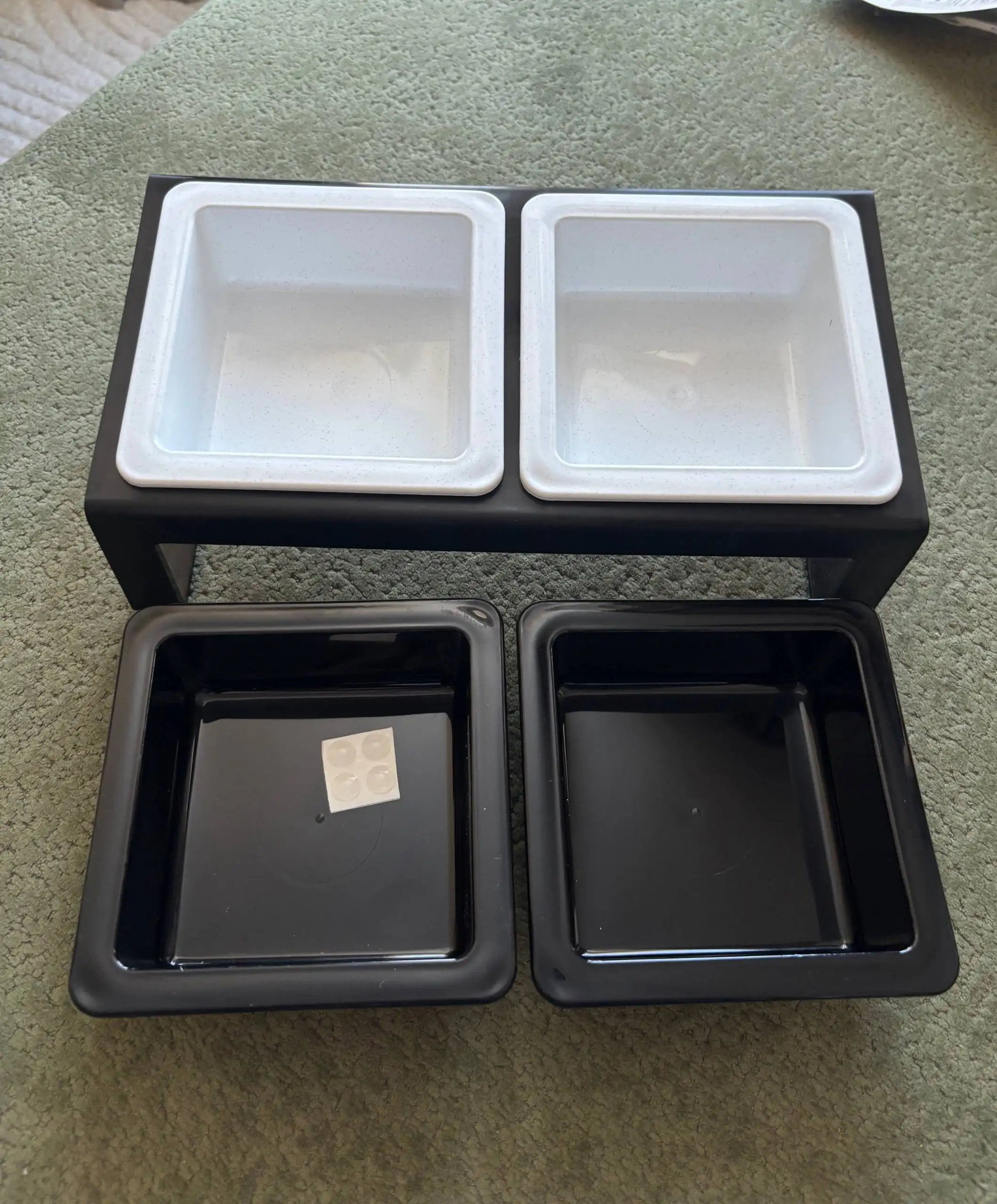 Миски на подставке для животных - Аксессуары для животных (Животные) в Тюмень