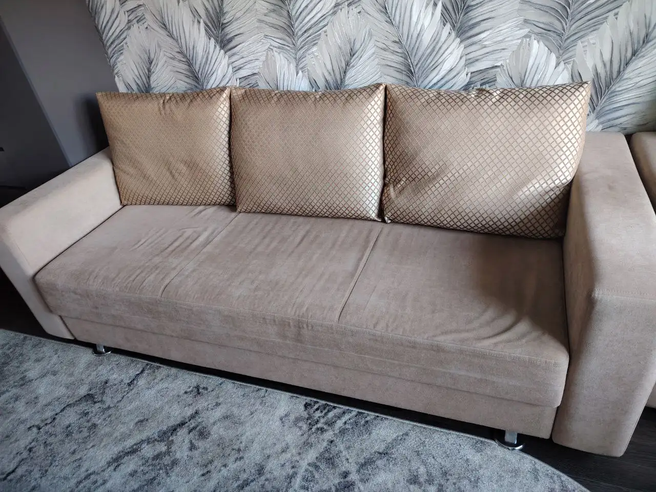 Диван с креслом б/у - Мебель (Барахолка) в Тюмень