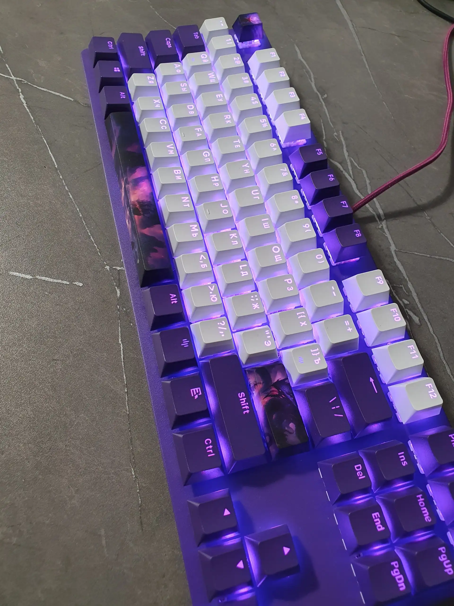 Клавиатура Red Square Keyrox TKL Purple Haze RGB - Компьютерные комплектующие (Электроника) в Тюмень