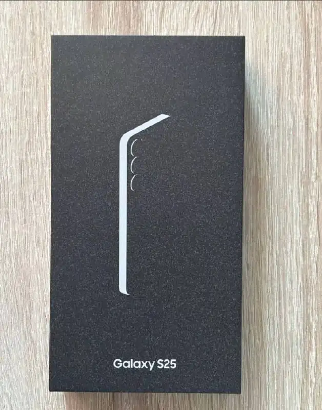 Продам новые телефоны Galaxy S25, OnePlus 15R, Xiaomi 15T - Телефоны (Электроника) в Тюмень