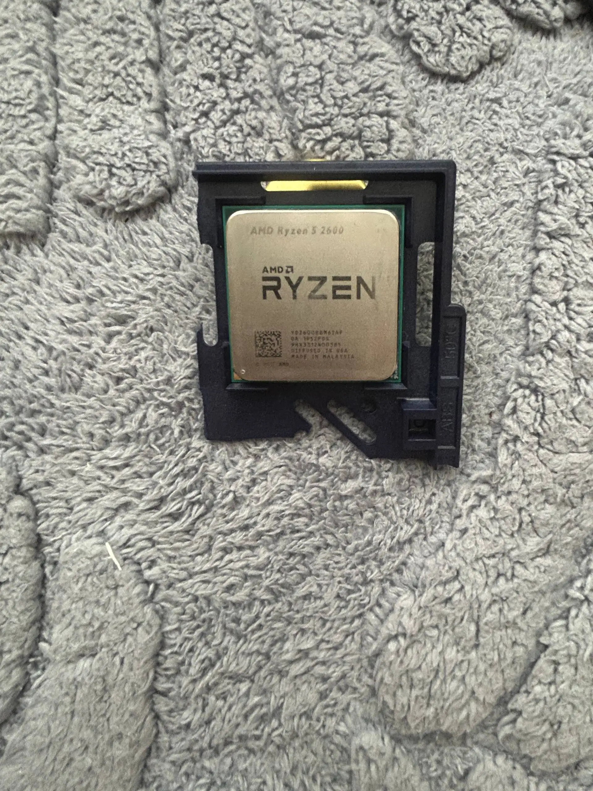 Процессор Ryzen 5 2600 - Компьютерные комплектующие (Электроника) в Тюмень