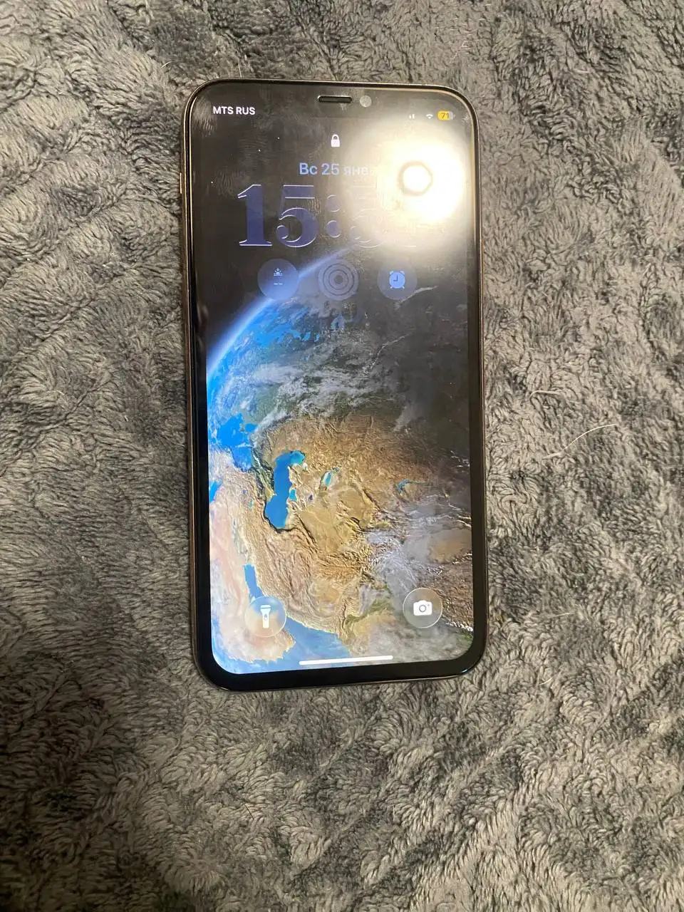 Продам iPhone 11 Pro 64 gb с замененным дисплеем - Смартфоны (Электроника) в Тюмень