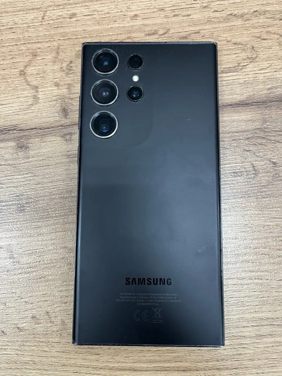 Продам Samsung S23 Ultra битый в углу - Смартфоны (Электроника) в Тюмень