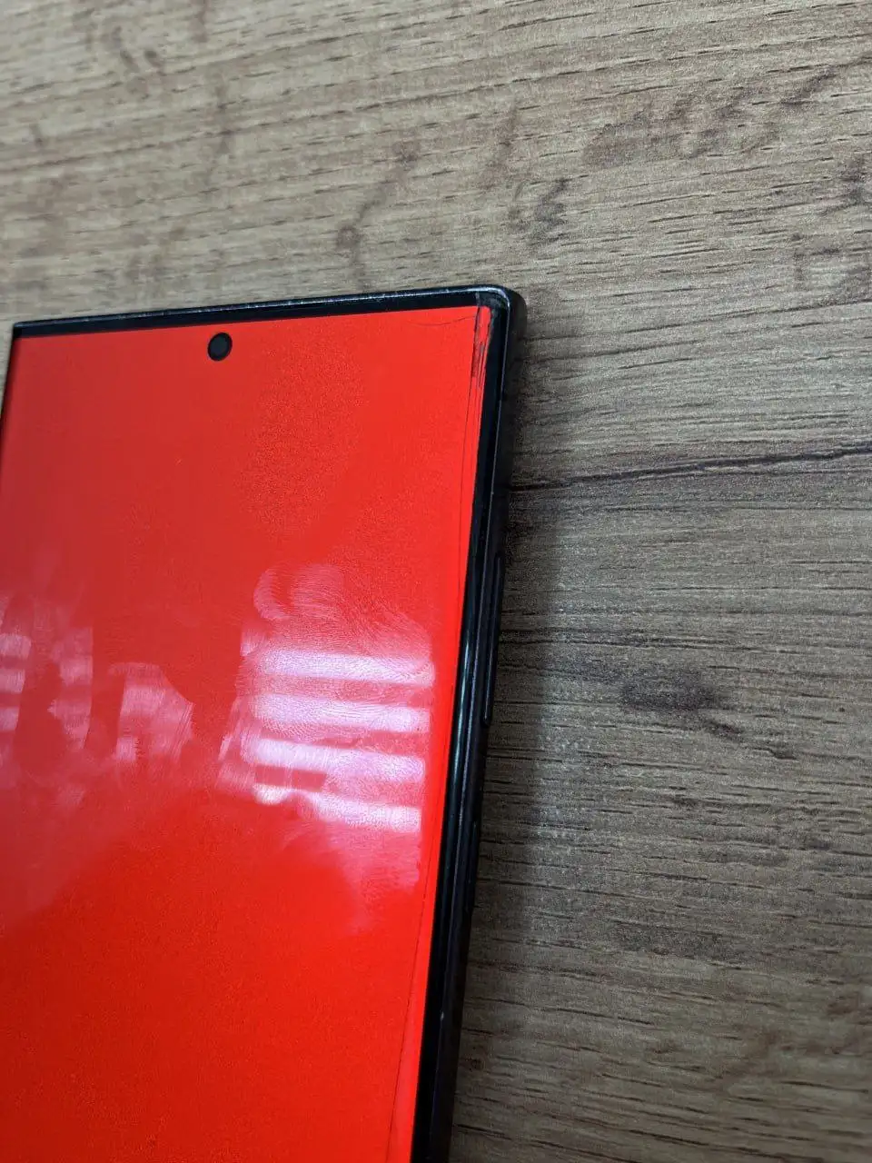 Продам Samsung S23 Ultra битый в углу - Смартфоны (Электроника) в Тюмень