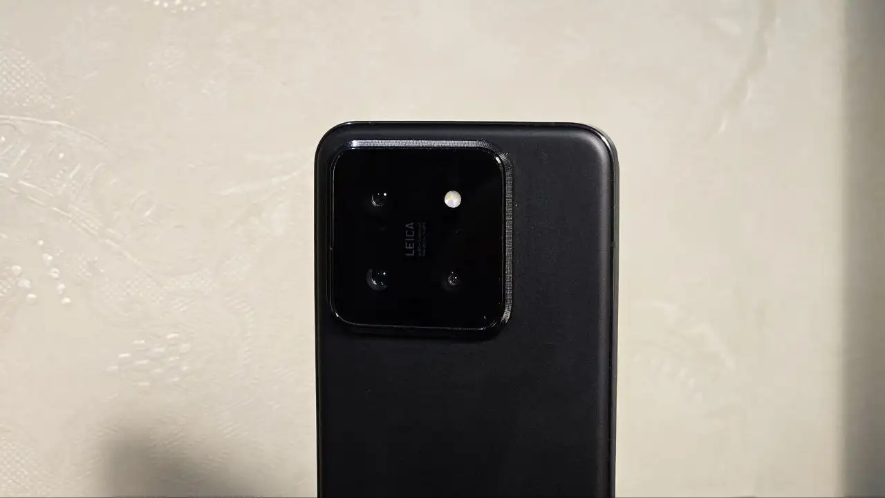 Продам Xiaomi 14 256 ГБ черный - Смартфоны (Электроника) в Тюмень