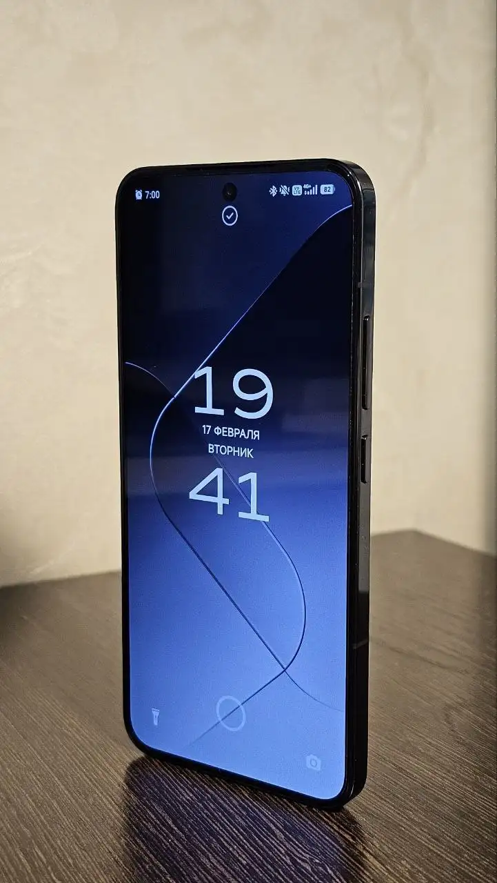 Продам Xiaomi 14 256 ГБ черный - Смартфоны (Электроника) в Тюмень